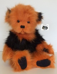 BASSETT 13" - Charlie Bears