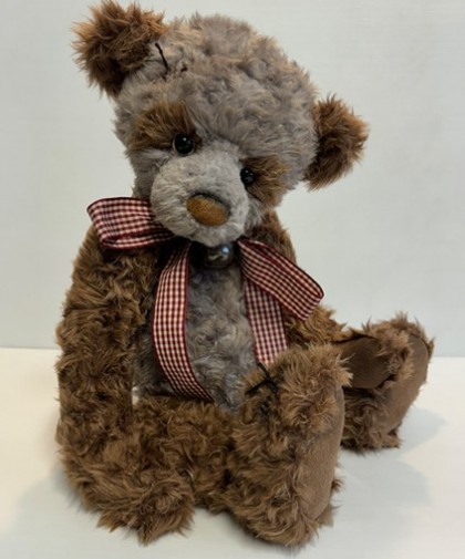 Pre-Loved - Charlie Bears - PRE-LOVED: CHARLIE BEARS PADMIN 17" (CL011)