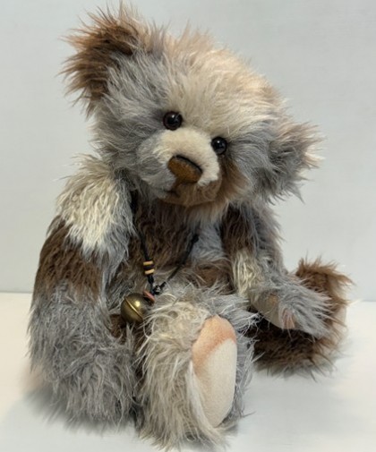 Pre-Loved - Charlie Bears - PRE-LOVED: CHARLIE BEARS BRONWYN 16.5"