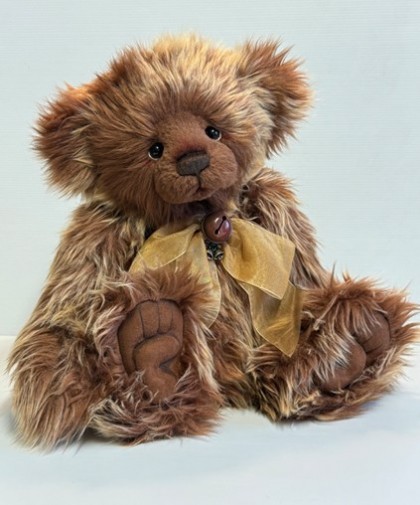 Pre-Loved - Charlie Bears - PRE-LOVED: CHARLIE BEARS HOWARD 18"