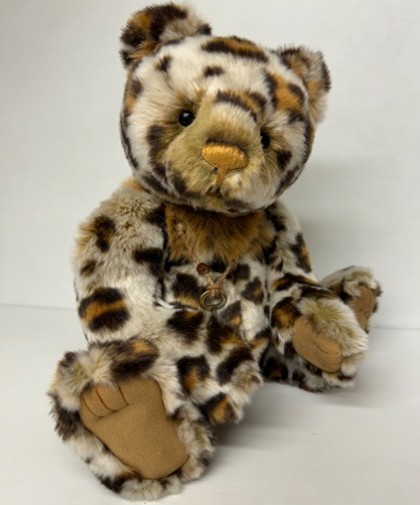 Pre-Loved - Charlie Bears - PRE-LOVED: CHARLIE BEARS LEXIE 17.5"