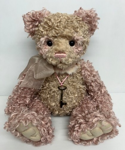 Pre-Loved - Charlie Bears - PRE-LOVED: CHARLIE BEARS ESTHER 19"