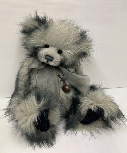 Pre-Loved - Charlie Bears - PRE-LOVED: CHARLIE BEARS TABRUM 18"